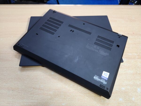 20261006_135536 Lenovo ThinkPad P14s - Core i7, 10th Gen, Nvidia Graphics