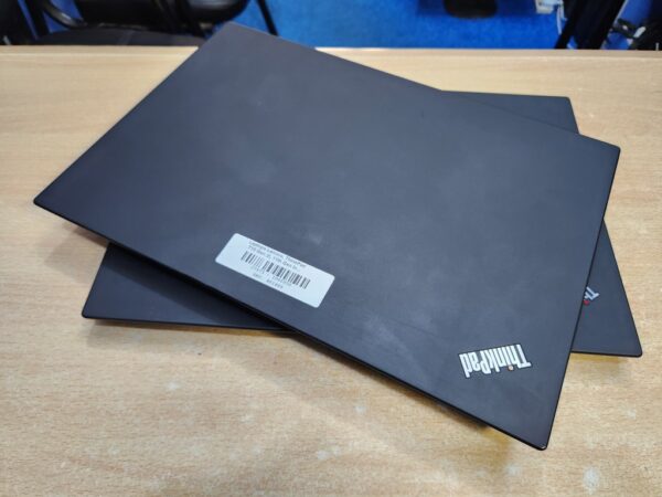 Lenovo ThinkPad T15 Gen 2 - Core i5, 11th Gen