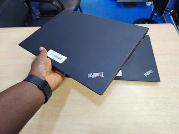 Lenovo ThinkPad T15 Gen 2 - Core i5, 11th Gen