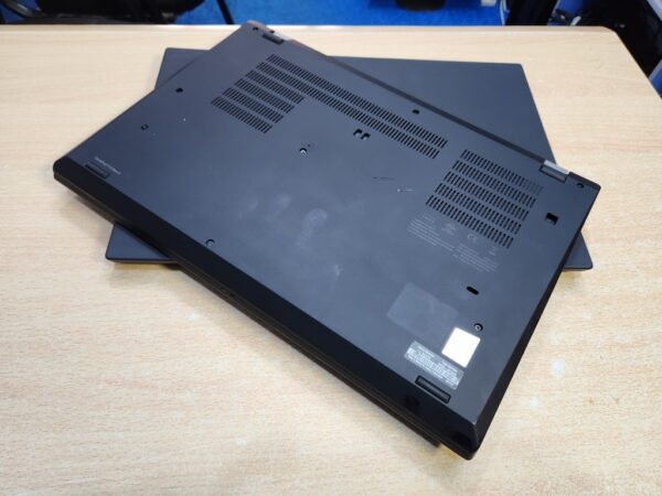 Lenovo ThinkPad T15 Gen 2 - Core i5, 11th Gen